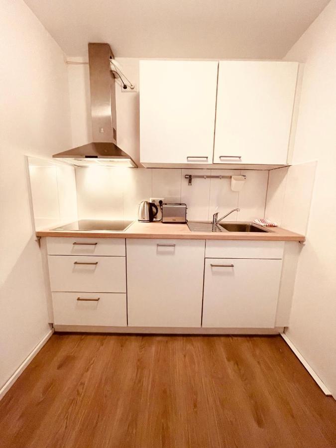 Frisch Renoviertes Und Charmantes Apartment Stuttgart Bagian luar foto